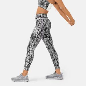NWOT Outdoor Voices Leggings